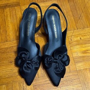 Chic Black Slingback Heels with Bow by